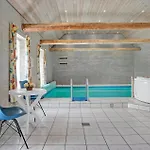 Beach Front Home In Grenaa With Sauna Prázdninový dům *